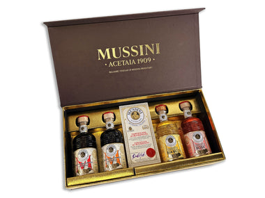 Mussini Belle Epoque Cofanetto Prestige geschenkset met 4 flessen van 250ml, doos open