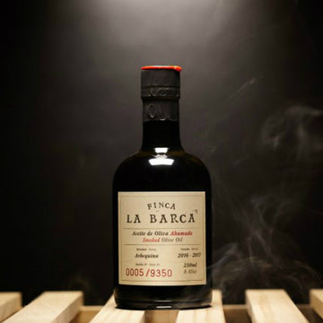 SMOKED OLIVE OIL  BOTTLE INCL BOX FINCA LA BARCA - 500ML - Pure Virge 